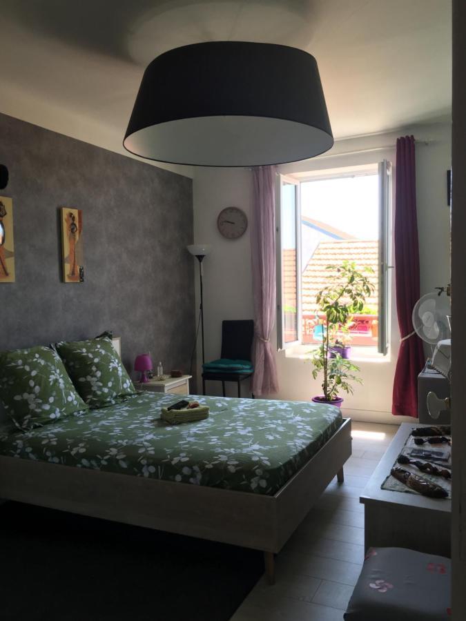 Belle Chambre Au Coeur De Bayonne Baiona Exterior foto